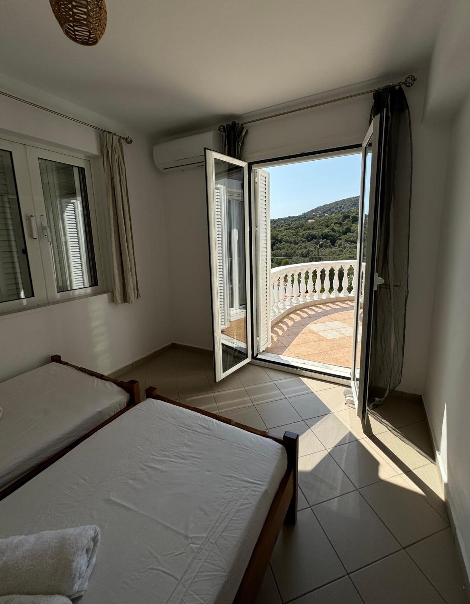 Villa Karras Pythagoreio  Exterior photo